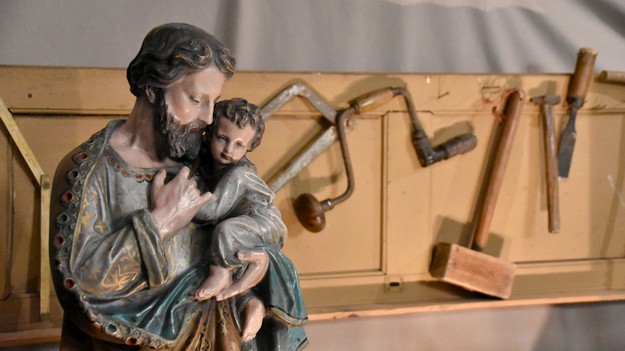 Saint-Joseph-Enfant-Jésus-atelier-charpentier-ND-de-la-Drèche